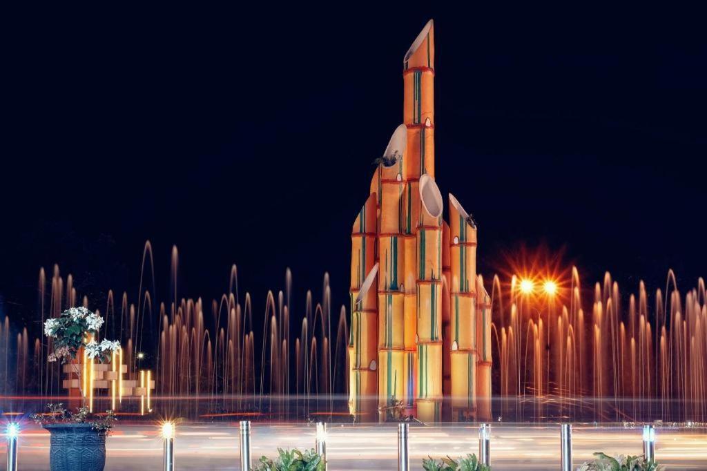 Hotel Gajahmada Pontianak Kültér fotó